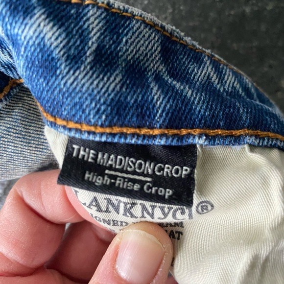Blank NYC The Madison Crop High-Rise Light Wash Jean Women's Size 29 - Picture 7 of 11